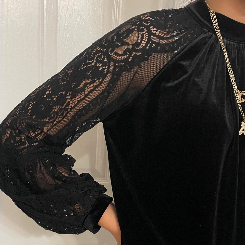 Free People Black Velvet & Lace Dream Team Blouse Size XS - Picture 2 of 7